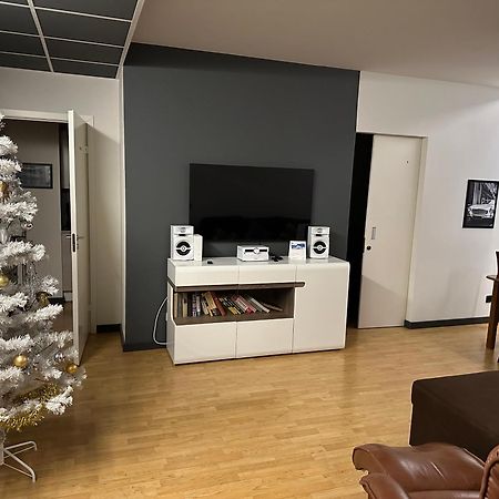 New Modern 4-Room Apartment With Big Balcony And Undeground Parking In Center Of Reval Exterior foto